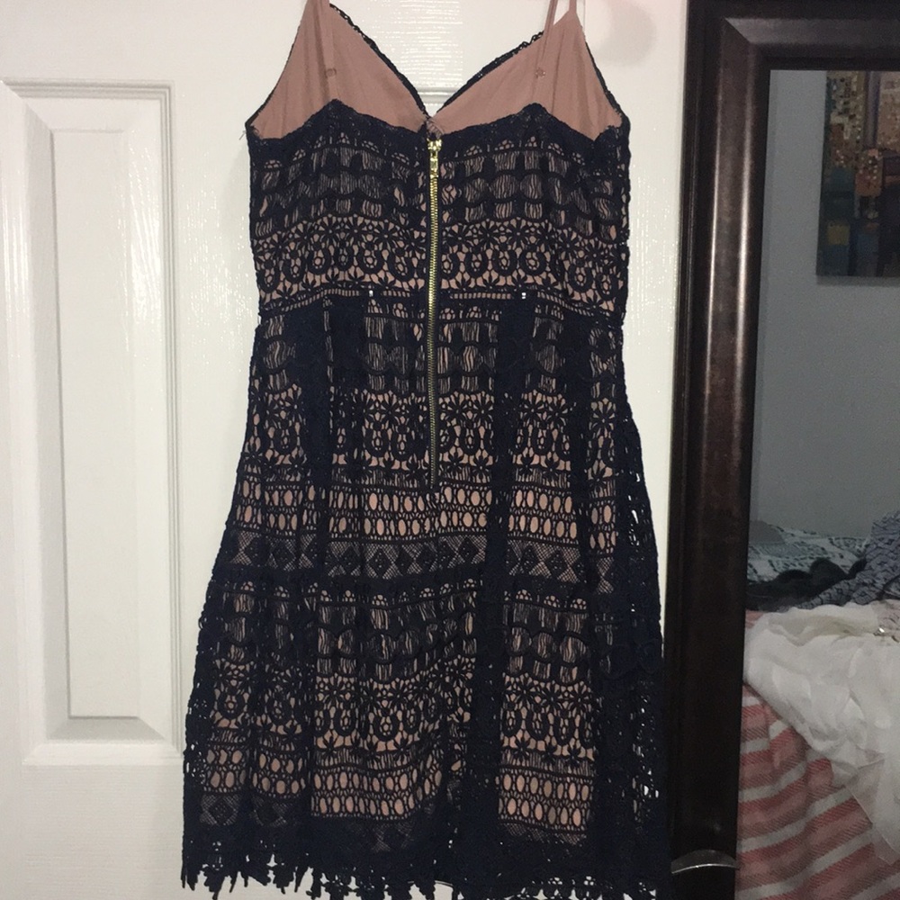 Dress - Picture 2 of 2
